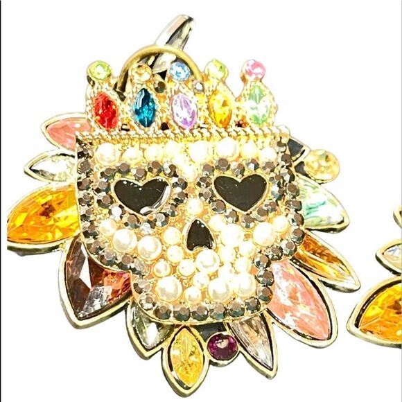 HANDCRAFTED Artisan Sparkly Call the Witch Doctor Earrings - Picture 6 of 6